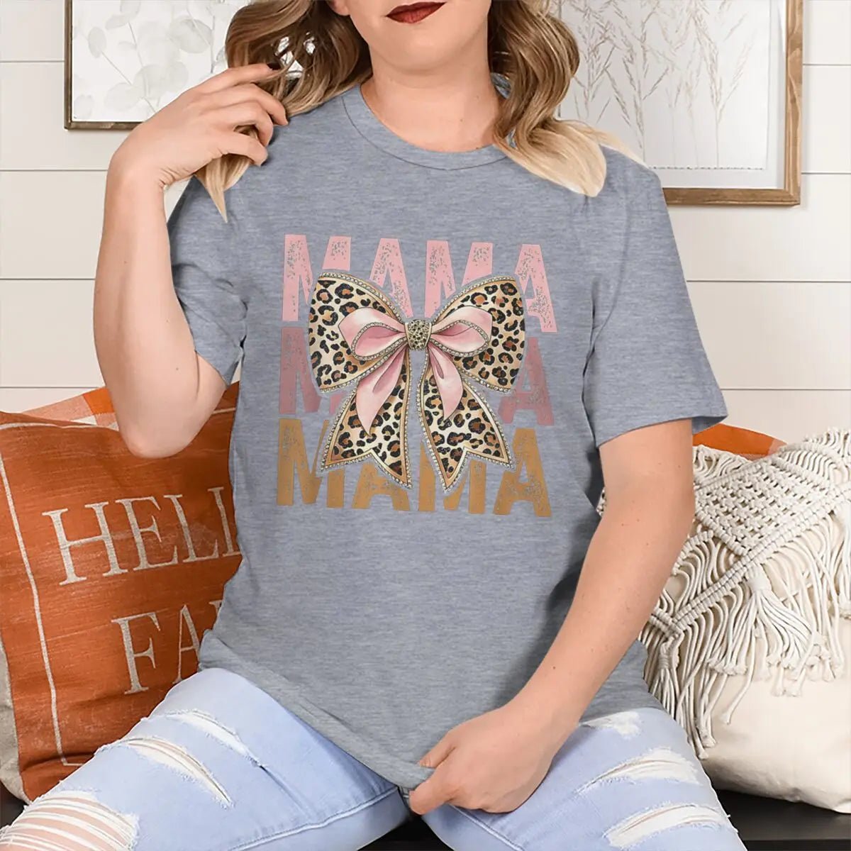 2026 Mother's Day Gifts T-shirts Vintage Bow Mama Letter Print T Shirts Aesthetics Short Sleeve Tshirts Fashion Fun Women Tops - Black & White