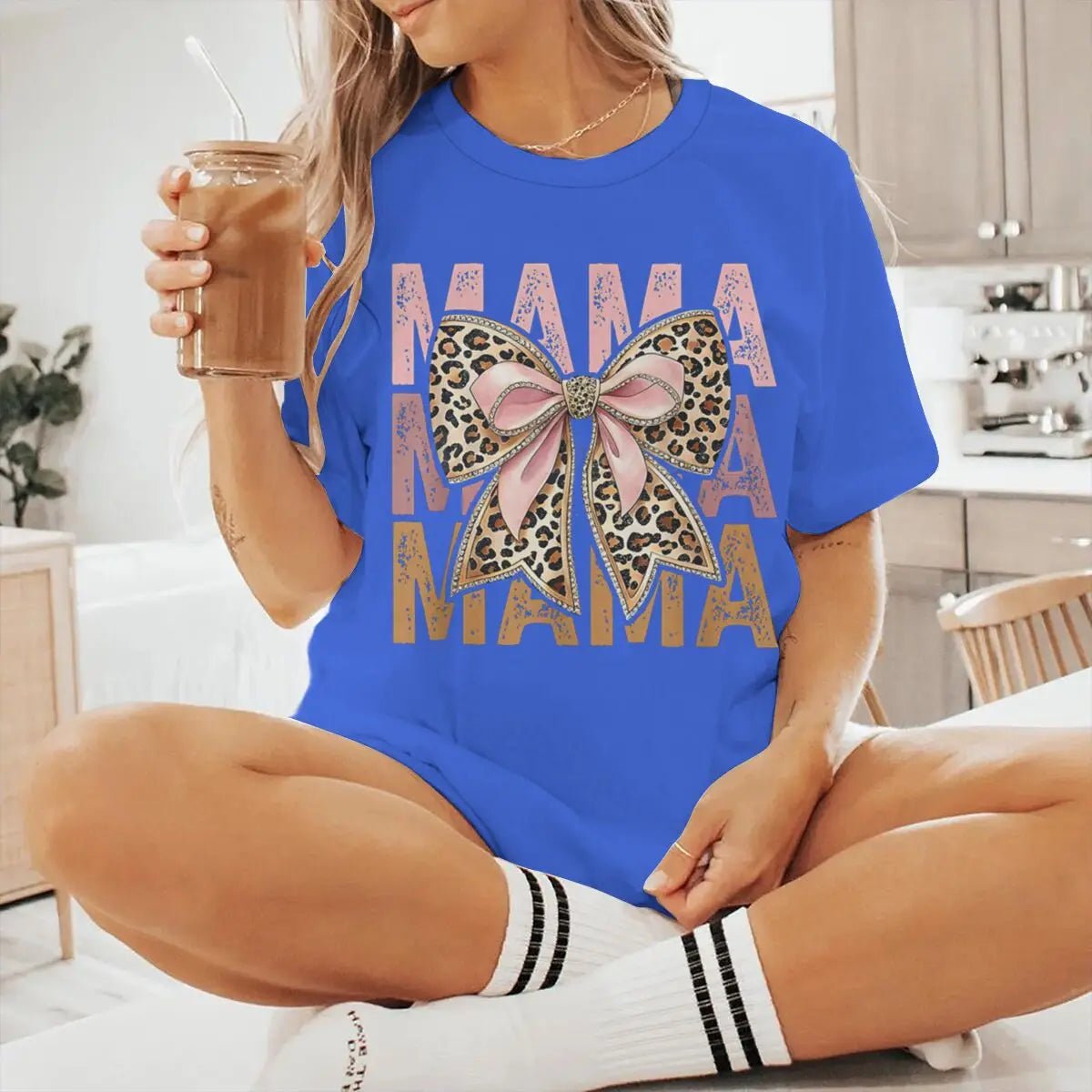 2026 Mother's Day Gifts T-shirts Vintage Bow Mama Letter Print T Shirts Aesthetics Short Sleeve Tshirts Fashion Fun Women Tops - Black & White