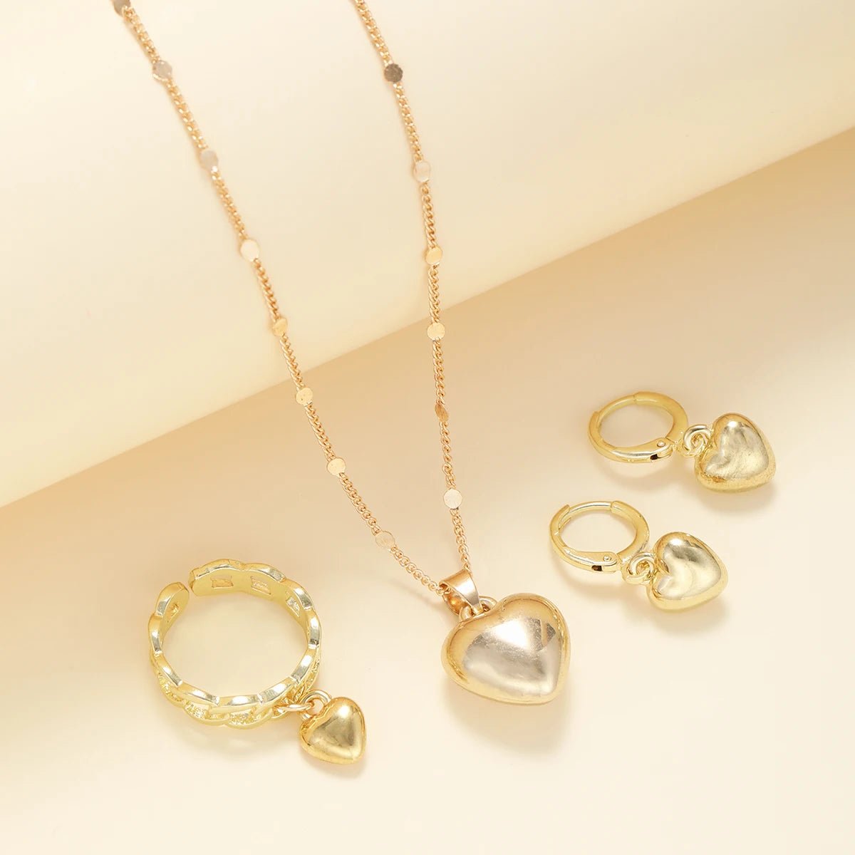 4Pcs/Set Vintage Love Heart Pendant Necklace Ring Hoop Earring for Women Simple Gold Color Smooth Jewelry Set Elegant Party Gift - Black & White