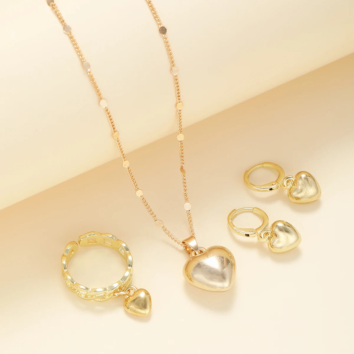 4Pcs/Set Vintage Love Heart Pendant Necklace Ring Hoop Earring for Women Simple Gold Color Smooth Jewelry Set Elegant Party Gift