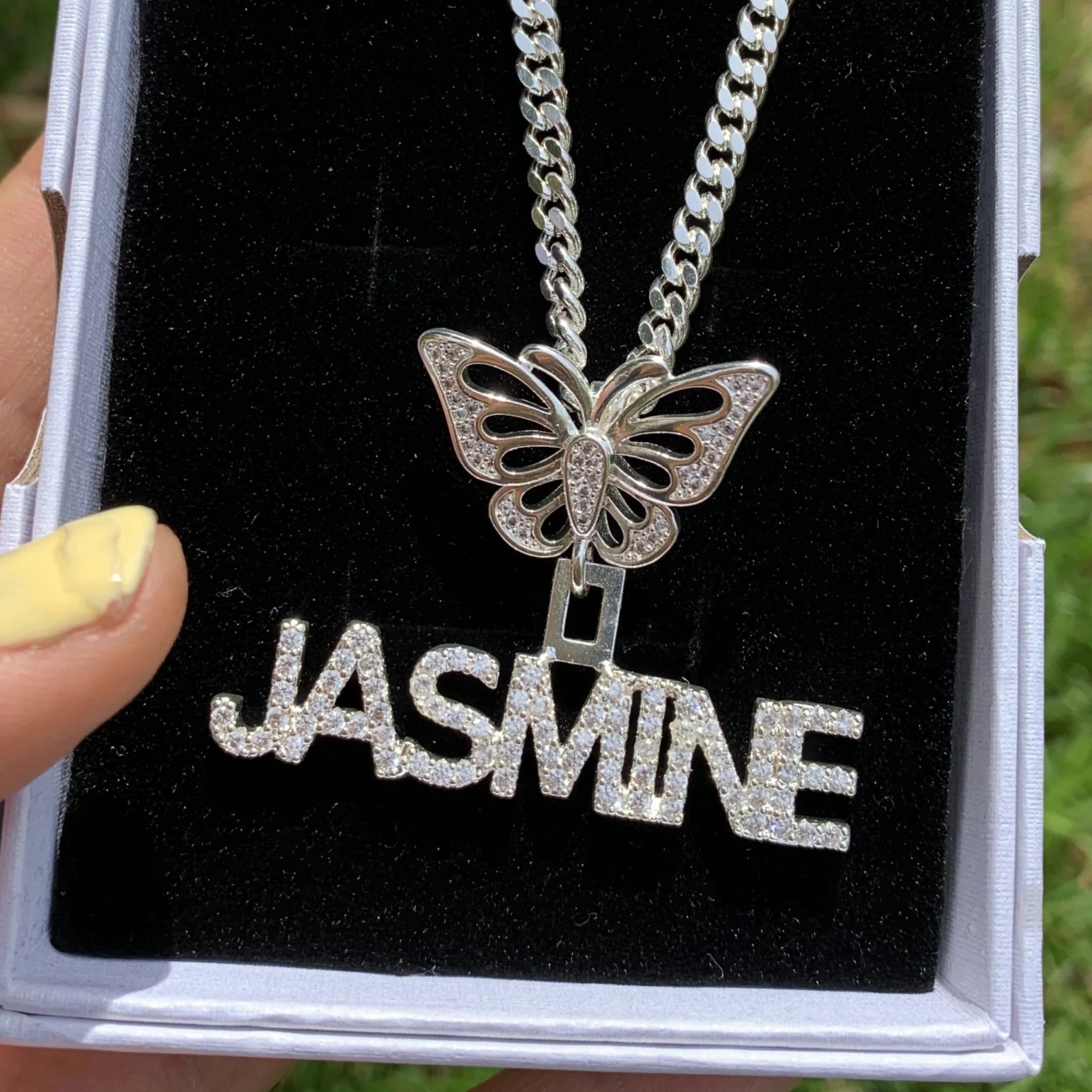 Bling Crystal Custom Name Pendant With Butterfly Crown Micro Paved CZ Personalized Letter Plate Necklace Customized Jewelry - Black & White