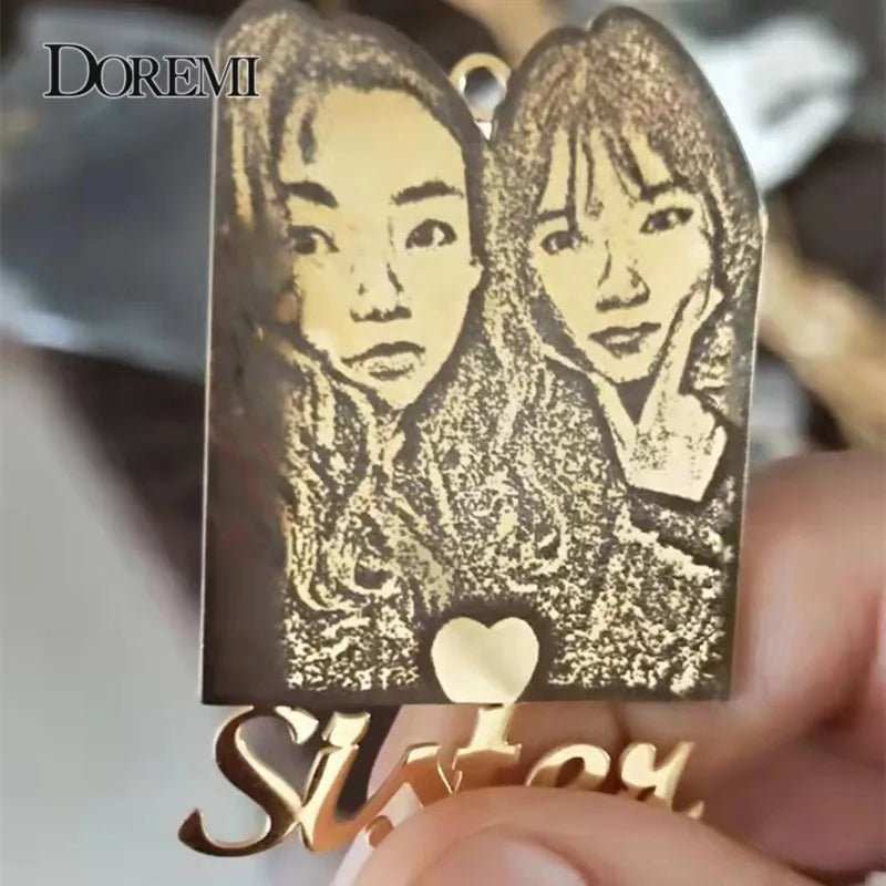 DOREMI Unique Custom Photo Necklace Custom Picture Nameplate Pendant Necklace for Kids Custom Memory Jewelry for Family Gifts - Black & White