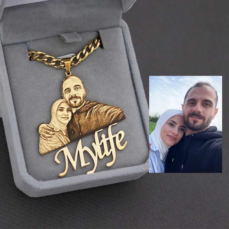 Engraved Photo Pendant & Nameplate – Personalized Necklace Gift for Children & Family - Black & White