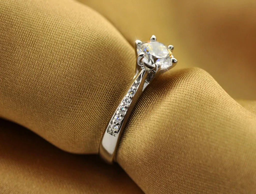 Luxury 925 Sterling Silver Classic Ring for Women Six claw jewelry simple 70ct diamond ring imitation diamond women's ring - Black & White