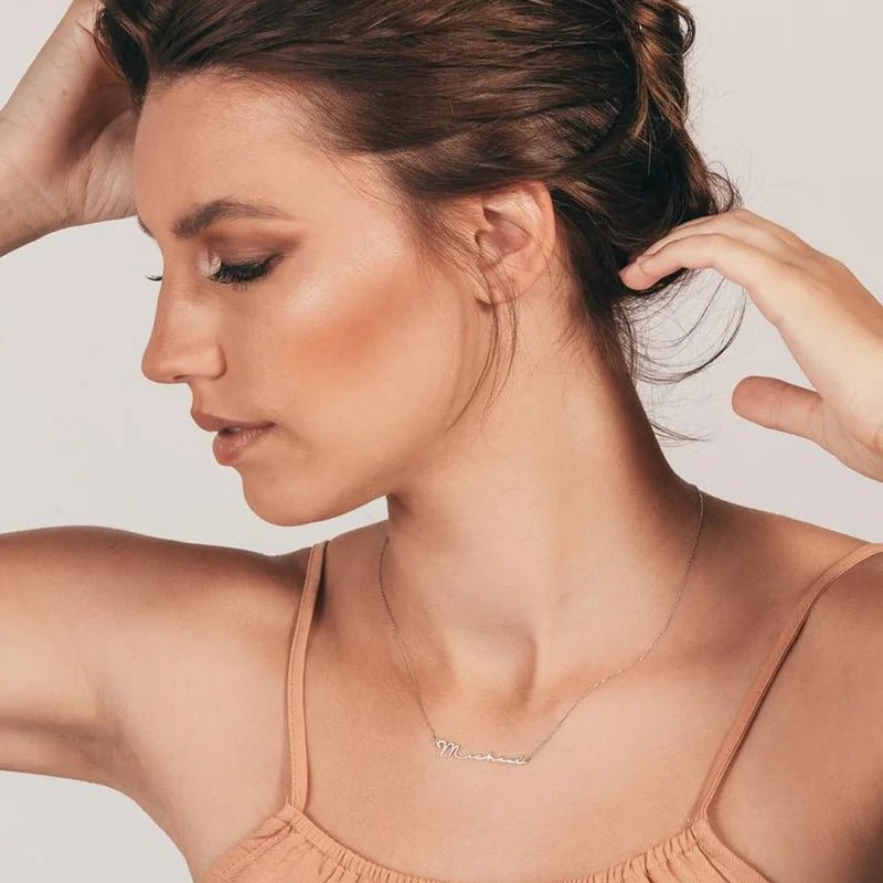 Personalized Heart Name Necklace/Custom Babygirl English Names Nameplate Chain Charm Stainless Steel Jewelry For Women Mom Gift - Black & White