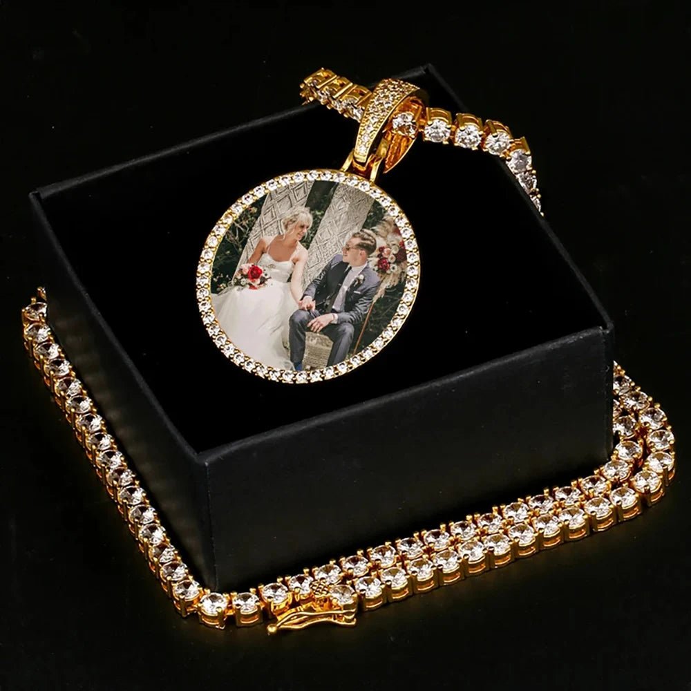 Personalized Picture Pendant – Hip Hop Jewelry Gift for Him & Her - Black & White