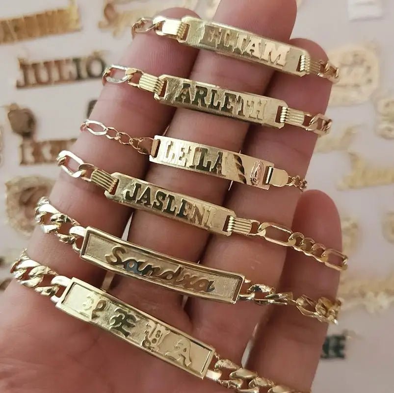 Zciti 3d Custom Name Personalized Bracelet Stainless Steel Jewelry Men And Women Christmas Gift For The Most Special Person - Black & White
